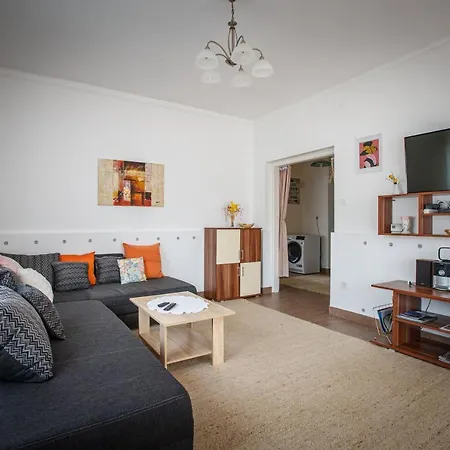 Olivia House * Balatonboglár