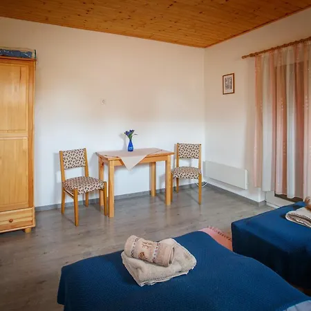 Apartmán Olivia House *